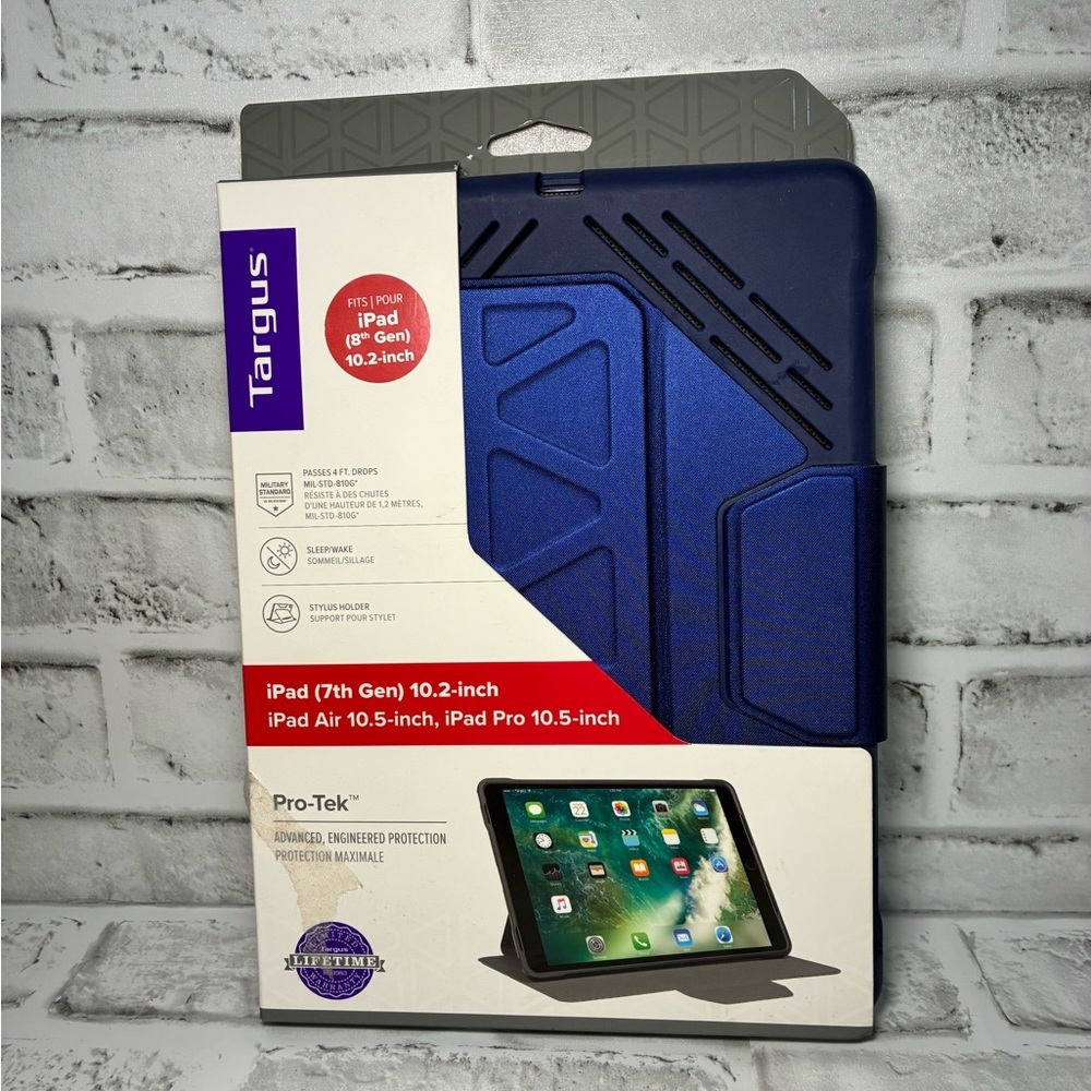 NEW- Targus Blue Pro-Tek iPad Case 8th Gen